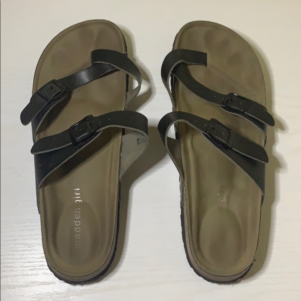 Madden girl slippers